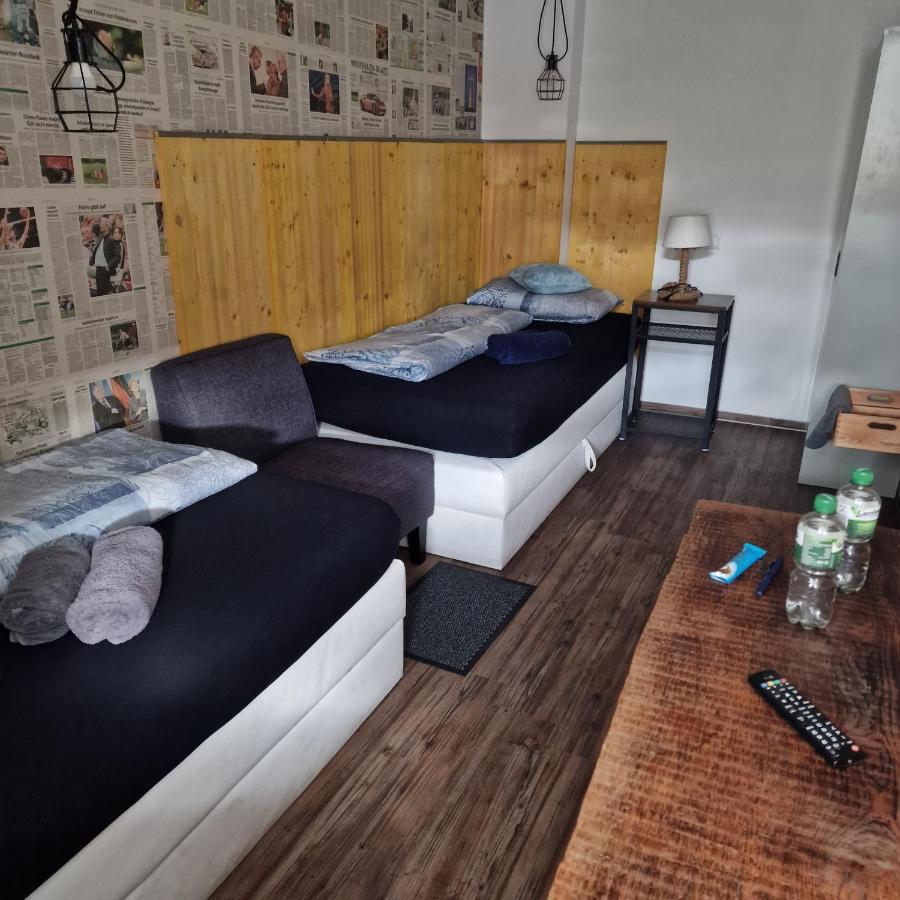 Victory Guesthouse - Handwerker Pension 빌레펠트 외부 사진
