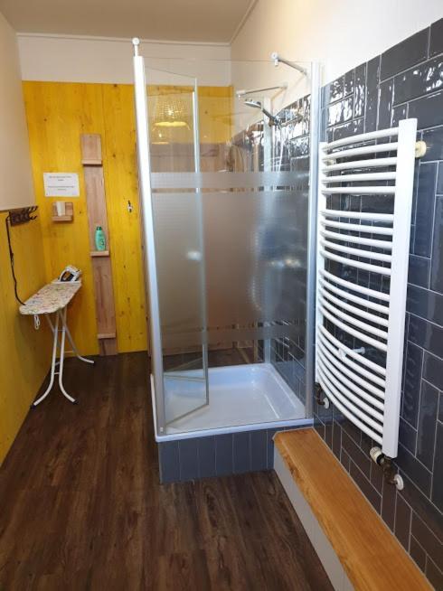 Victory Guesthouse - Handwerker Pension 빌레펠트 외부 사진